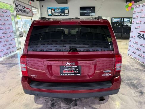 Used 2015 Jeep Patriot High Altitude FWD image 6