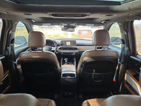 Used 2020 Kia Telluride SX w/ SX Prestige Package AWD/4WD image 36