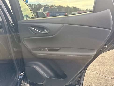 New 2026 Chevrolet Blazer LT image 17