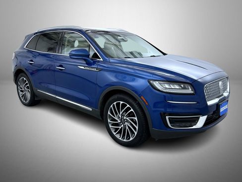 Used 2020 Lincoln Nautilus Reserve AWD/4WD image 3