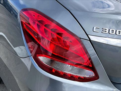Used 2018 Mercedes-Benz C 300 Sedan image 26