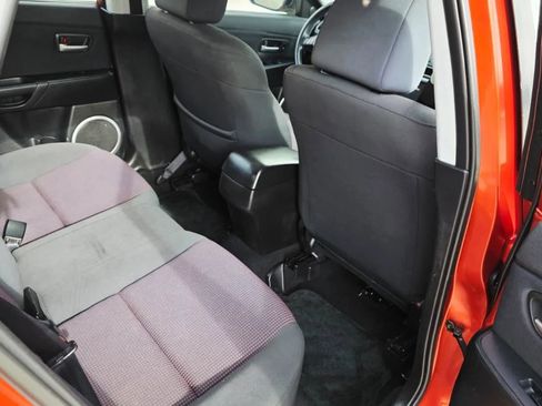 Used 2004 MAZDA MAZDA3 s image 12