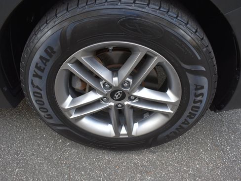 Used 2018 Hyundai Santa Fe Sport w/ 2.4L Value Package 02 image 39