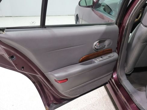 Used 2004 Buick Le Sabre Custom FWD image 19