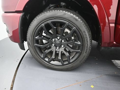 Used 2025 RAM 1500 Limited AWD/4WD image 46