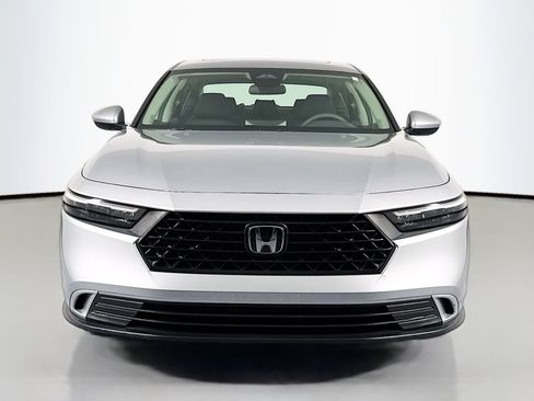 Certified 2023 Honda Accord EX image 2