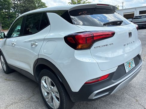 Used 2025 Buick Encore GX Preferred FWD image 8