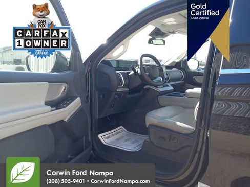 Certified 2025 Ford Expedition Active image 11