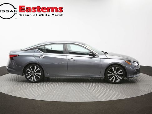 Used 2020 Nissan Altima 2.5 SR FWD image 44