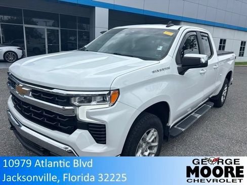 Certified 2022 Chevrolet Silverado 1500 LT w/ Protection Package AWD/4WD image 1