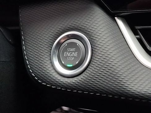 Used 2026 Chevrolet Equinox LT FWD image 16