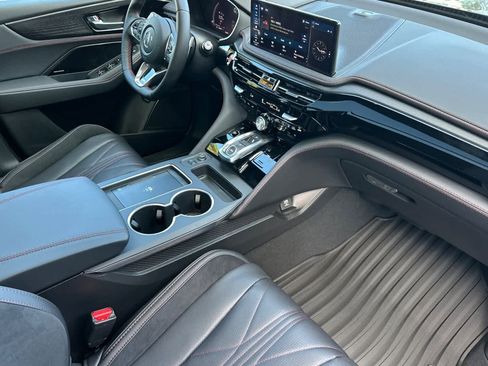 New 2026 Acura MDX Type S image 13