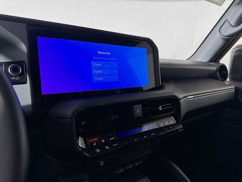 Certified 2024 Toyota Land Cruiser image 17