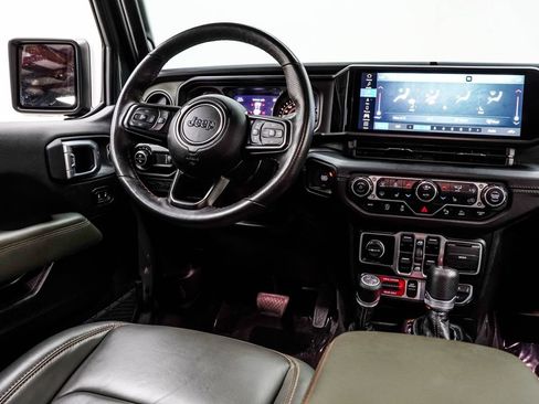 Used 2024 Jeep Gladiator Mojave image 20