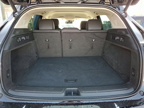 Used 2023 Buick Envision Essence image 30