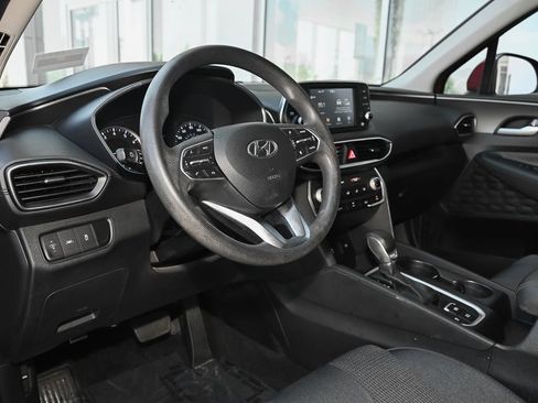 Used 2020 Hyundai Santa Fe SE FWD image 18