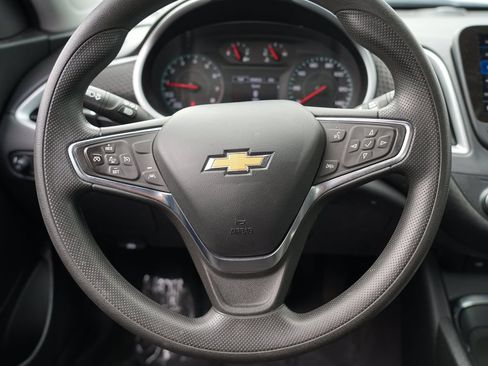 Used 2023 Chevrolet Malibu LT FWD image 23