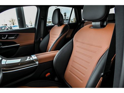 New 2026 Mercedes-Benz GLC 300 4MATIC image 7