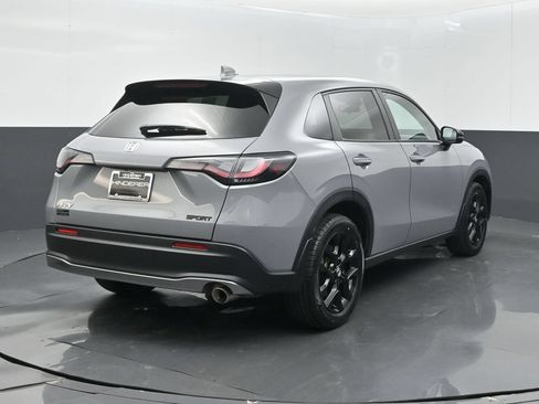 Used 2025 Honda HR-V Sport image 7