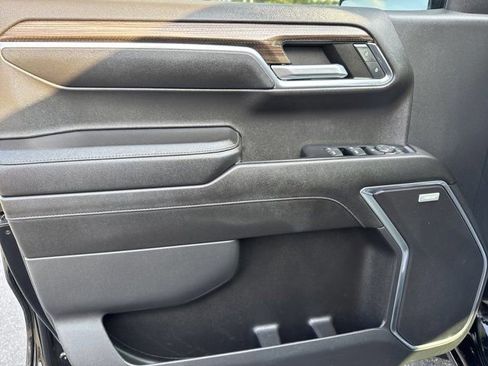 Used 2023 Chevrolet Silverado 1500 RST w/ Convenience Package II image 18