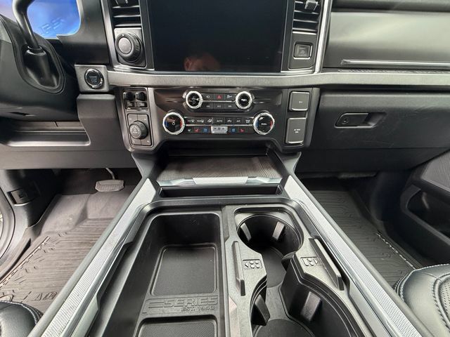 Used 2025 Ford F350 Platinum w/ Tremor Off-Road Package AWD/4WD image 12