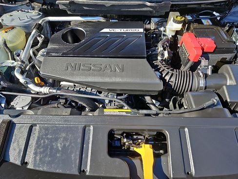 Certified 2023 Nissan Rogue SV w/ SV Premium B Package image 27