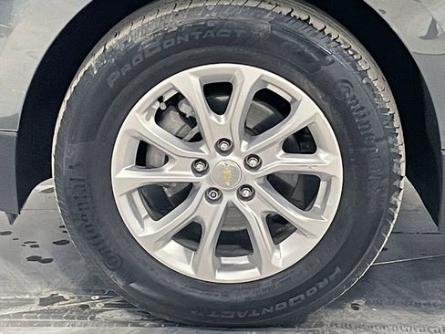 Used 2021 Chevrolet Equinox LT image 34