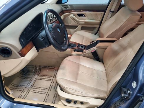 Used 2001 BMW 530i Sedan image 9