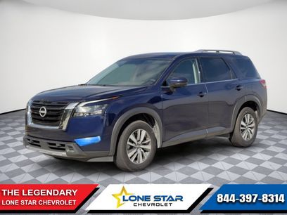 Used 2025 Nissan Pathfinder SL
