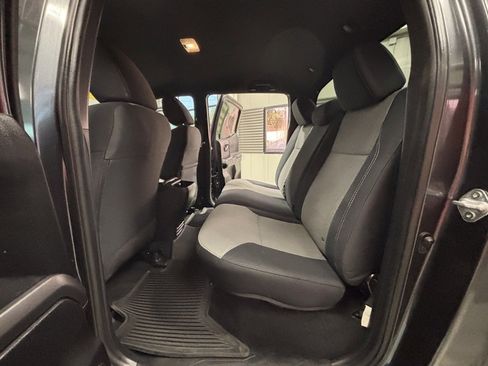 Used 2021 Toyota Tacoma TRD Off-Road image 52