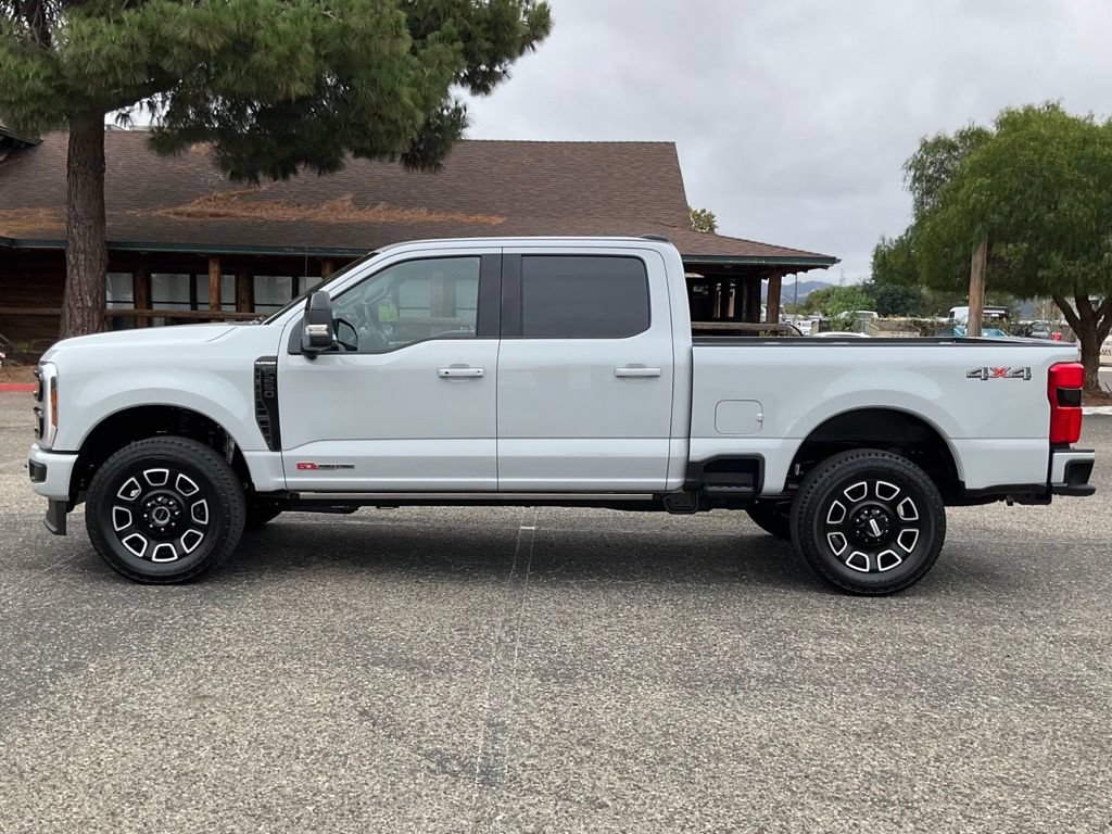 New 2026 Ford F250 Platinum AWD/4WD image 3