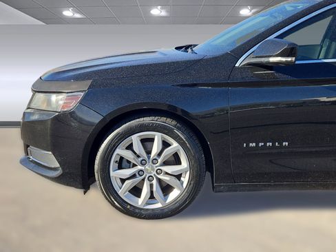 Used 2016 Chevrolet Impala LT image 19