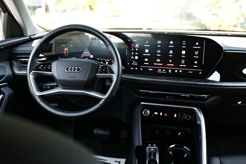 Certified 2025 Audi Q5 Premium w/ Premium Plus AWD/4WD image 27
