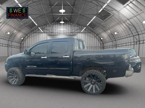 Used 2005 Nissan Titan LE image 6