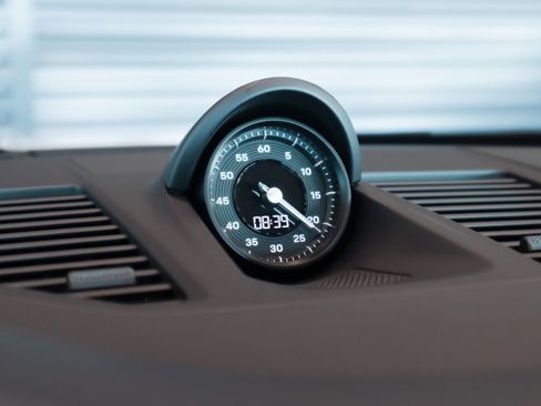 Certified 2024 Porsche 911 Carrera T image 24