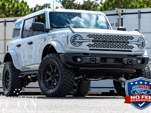 New 2026 Ford Bronco Badlands AWD/4WD image 1