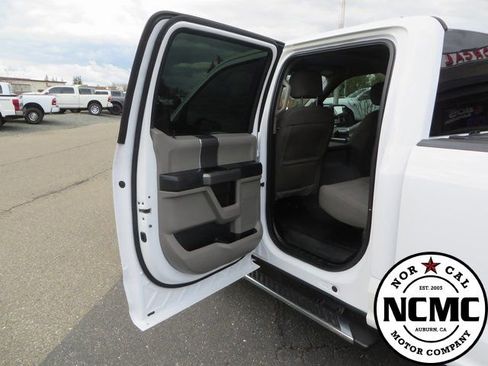 Used 2018 Ford F150 XLT w/ Equipment Group 302A Luxury image 45