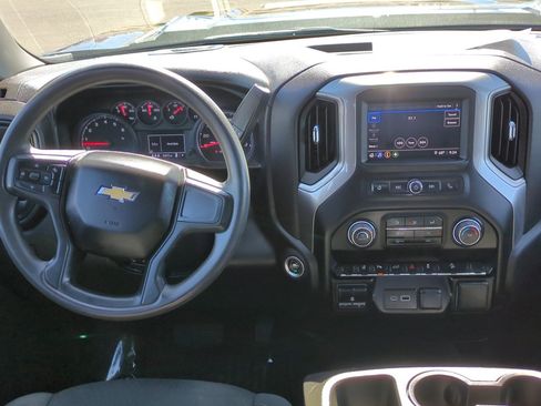 Used 2024 Chevrolet Silverado 2500 Custom w/ Custom Value Package AWD/4WD image 21