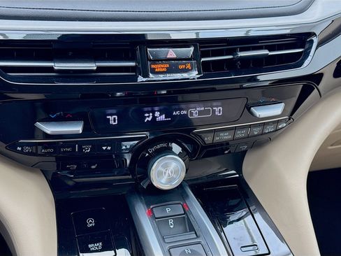 Used 2023 Acura MDX FWD w/ Technology Package image 12