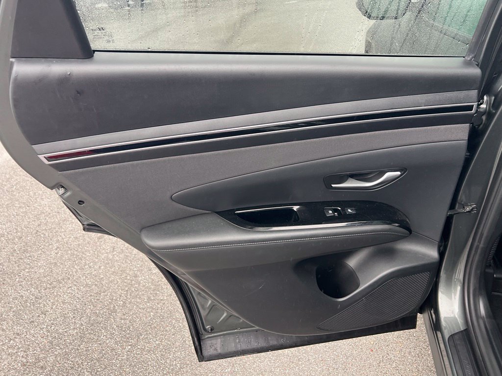 Used 2022 Hyundai Tucson Limited AWD/4WD image 21