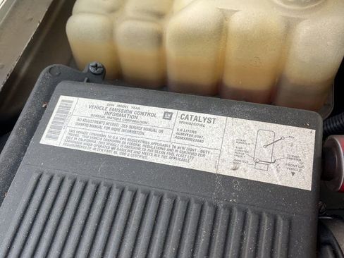 Used 2004 Cadillac Escalade ESV AWD image 13