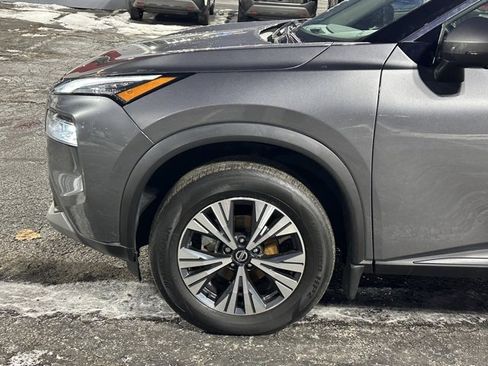 Used 2021 Nissan Rogue SV image 7