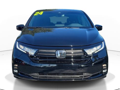 Used 2024 Honda Odyssey Sport image 2