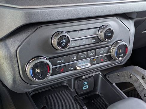 New 2025 Ford Bronco Big Bend w/ Black Diamond Package image 51