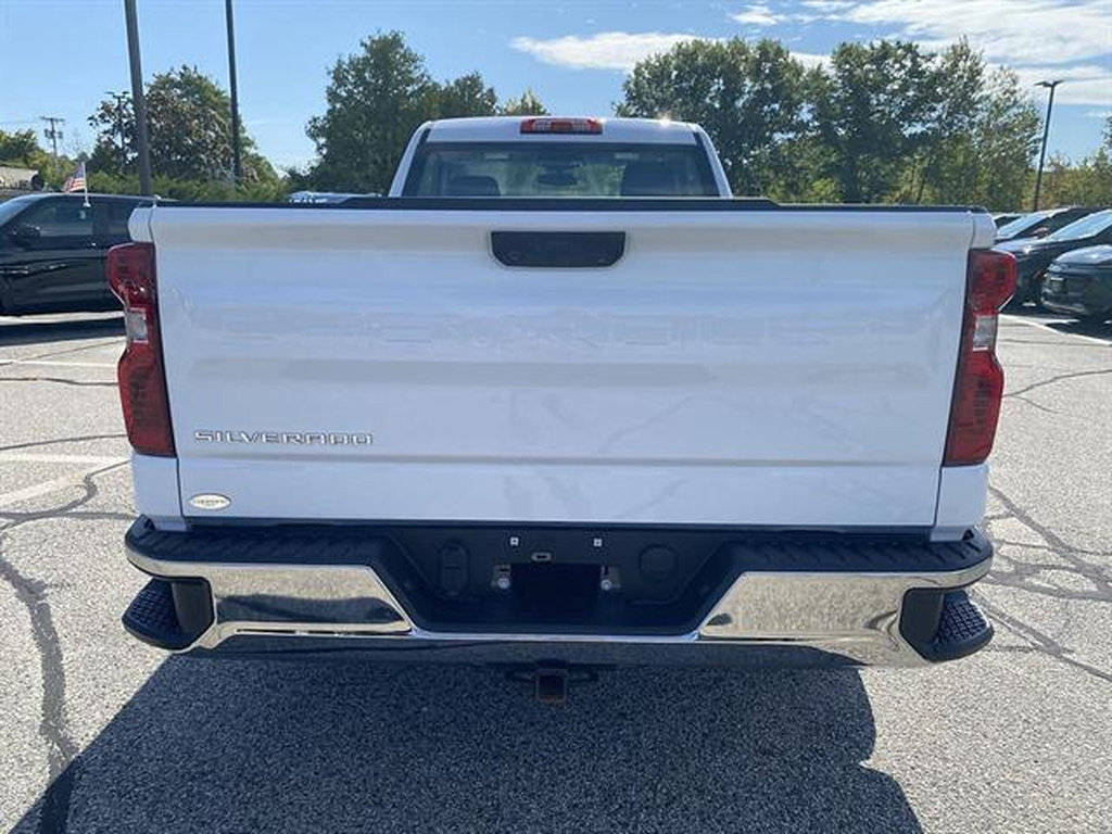 Certified 2025 Chevrolet Silverado 1500 W/T RWD image 38