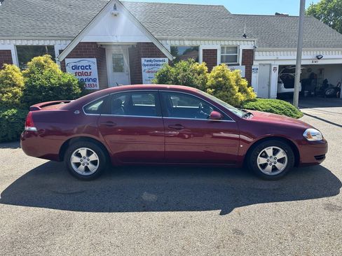 Used 2008 Chevrolet Impala LT w/ Luxury Edition Package FWD image 9