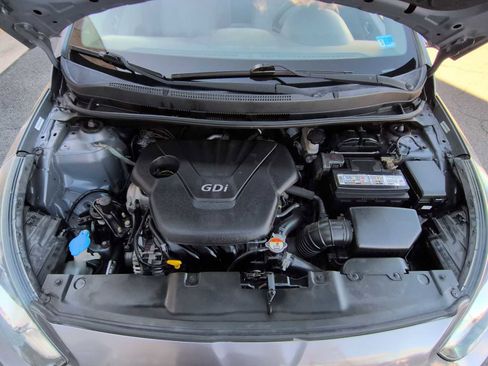 Used 2014 Hyundai Accent GLS image 15