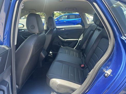 Used 2024 Volkswagen Jetta SE FWD image 13