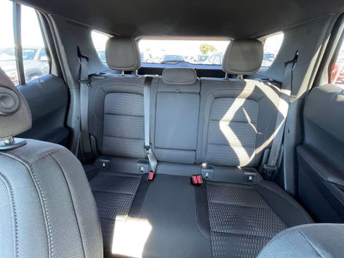 Used 2025 Chevrolet Equinox LT AWD/4WD image 37