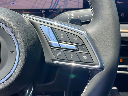 New 2025 Buick Envision Sport Touring image 21